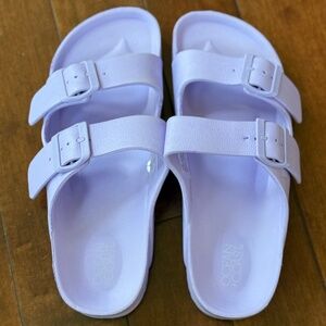 NWOT Ocean + Coast Women's Lavender Double Strap Buckle Slide Sandals, size 8